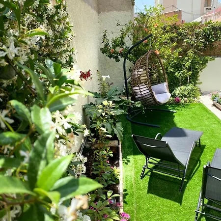 Ivy, 4 Minutes From The Sea Apartment *